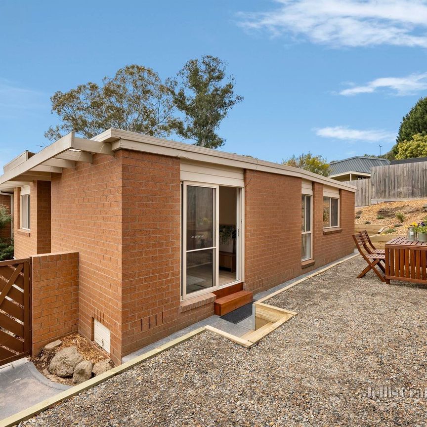 2/2 Gordons Road, Templestowe Lower - Photo 1