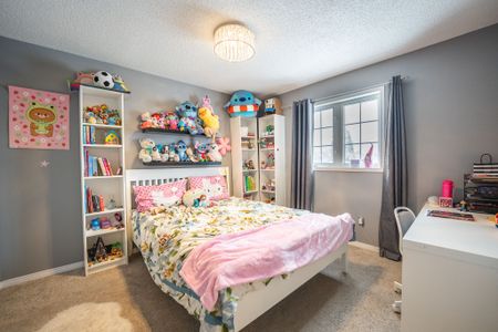 For Lease - 12 Wice Road, Barrie, Ontario - Photo 2