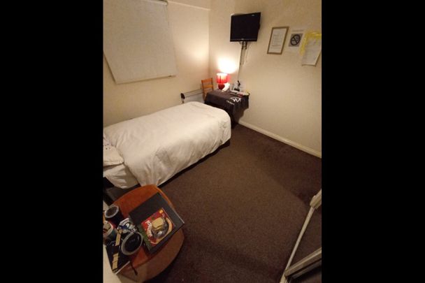 Room in a Shared Flat, Opposite House Of Sher Shopping Comp, G5 - Photo 1