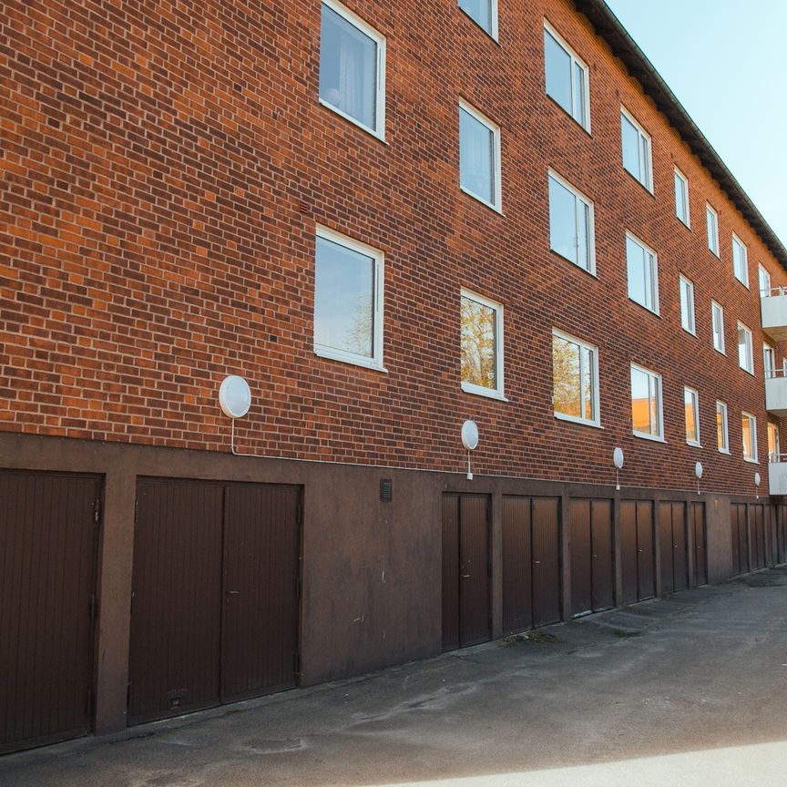 Morkullegatan 17 - Foto 1