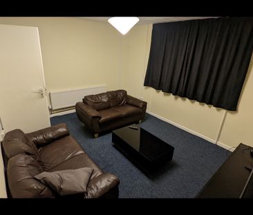 2 Bed Maisonette, Summer Street, S3 - Photo 2