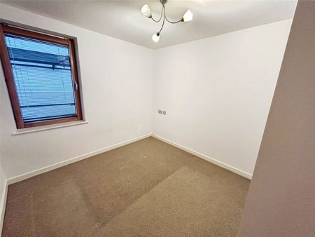 Ratcliffe Court, - Photo 2