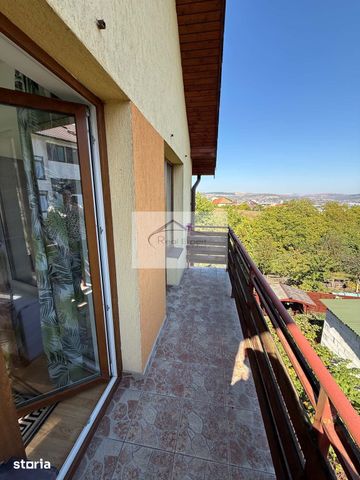 Vila de Inchiriat in Andrei Muresanu - Photo 3