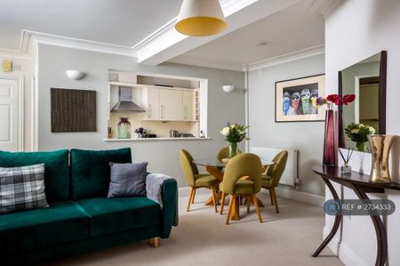 1 bedroom flat to rent - Photo 2