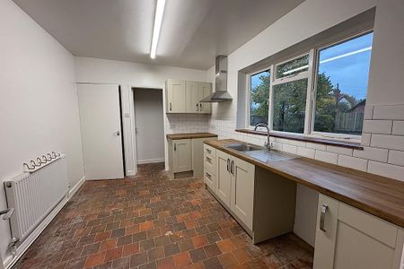 2B Merry Lane, Shrewsbury, SY4 3JS - Photo 2