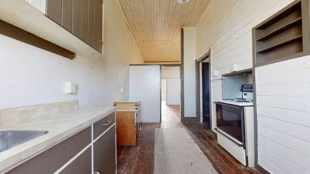 City Centre - 1 Bedroom - Photo 2