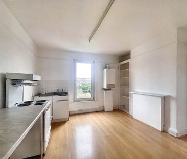 Pomphlett Road, Plymouth, Devon, PL9 - Photo 4