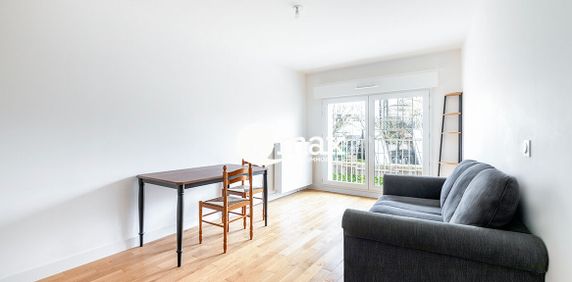 Location Appartement COURBEVOIE - - Photo 2