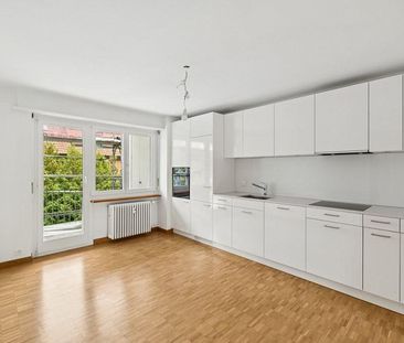 frisch sanierte 4-Zimmer-Wohnung in ruhiger Liegenschaft - Photo 2