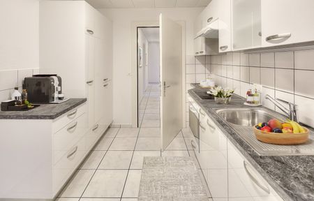 "Altbauwohnung mit Fischgratparkett" - Photo 5