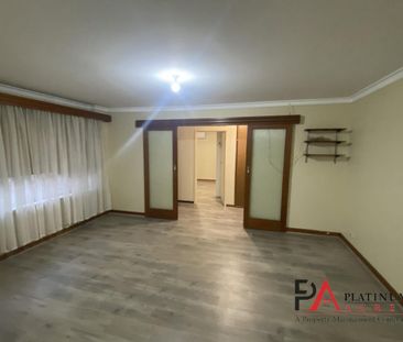 Ideally located and Spacious 3 Bedroom House in Tea Tree Gully! - Photo 1