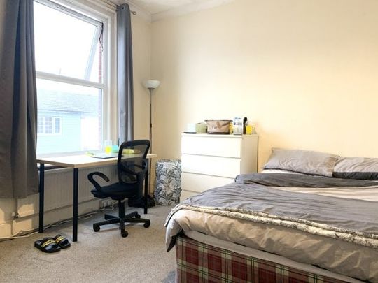 Collingwood road, Southsea *VIDEO TOU... - Photo 1