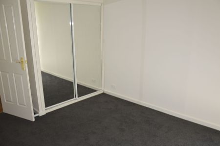 3 Bedroom Home - Photo 4