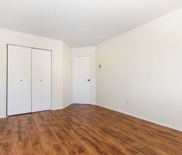 1655 Boul. du Souvenir, Laval (Laval-des-Rapides), QC H7N - Photo 2