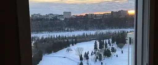 River Valley Highrise Living - 2 bedroom Victoria Park 14th Floor, renovated | 9835 113 St NW, Edmonton - Photo 1