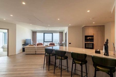Canary Wharf, Tower Hamlets, E22 - Photo 3