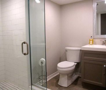 For Lease - 36 Harold Street, Brampton, Ontario - Photo 4