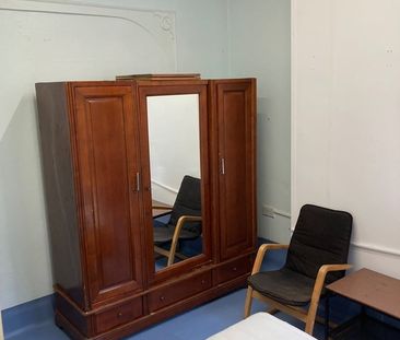 Room in a Shared House, Ivydale Road, SE15 - Photo 4