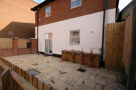 1 bedroom flat to rent - Photo 5