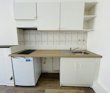 Location Appartement 2 pièces 30m² LAMBERSART 59130 - Photo 2