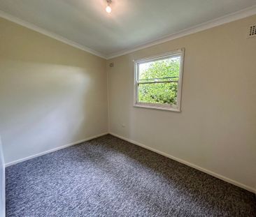 FAMILY HOME IN THE HEART OF TORONTO - Photo 3