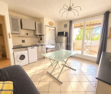 Location Appartement 2 pièces 25m² SETE 34200 - Photo 1