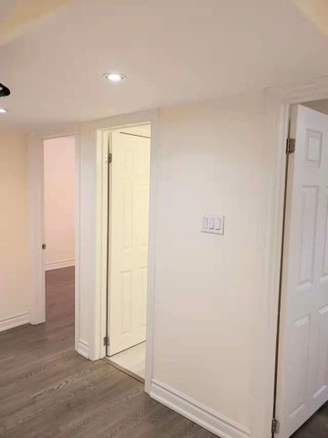 For Lease - 230 Devonsleigh Boulevard Unit# Bsmt, Richmond Hill, Ontario - Photo 4