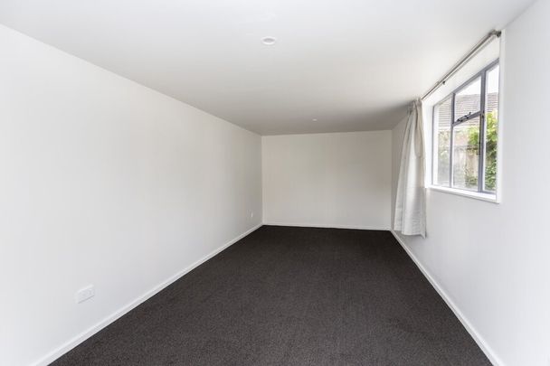 Student Property Upper Riccarton 6 Bedrooms 2 Bathrooms - Photo 1