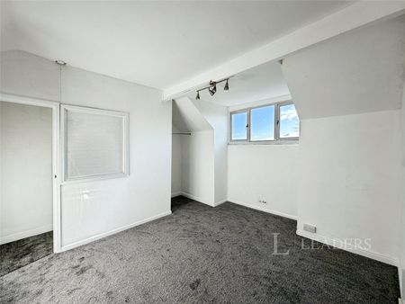 3 bedroom house to rent Woodhouse Road, Sheffield, South Yorkshire, S12 - Photo 4