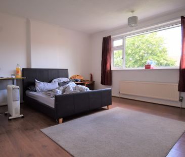 5 bed semi-detached house to rent in Dereham Road, Norwich, NR2 - Photo 5