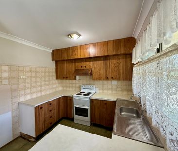 Charming Country Cottage with Acreage - Photo 4