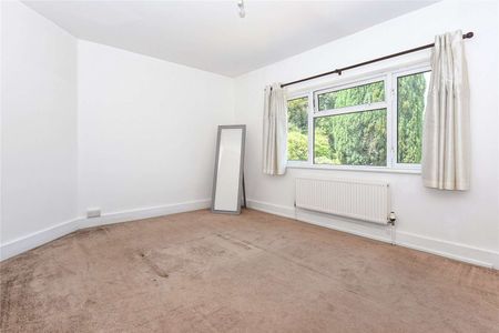 Three bedroom semi detached home in the popular village of Virginia Water. - Photo 3