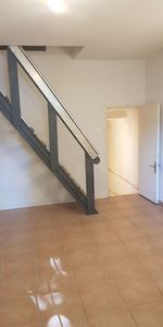 Appartement St Maximin La Ste Baume - 3 pi�ce(s) - 37.78 m2, - Photo 3