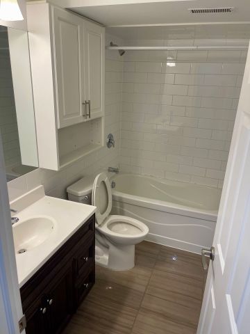 For Lease - 76 Oxford Street Unit# Basement, Toronto, Ontario - Photo 3