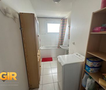Location Appartement 1 pièce 74m² RENNES 35000 - Photo 4