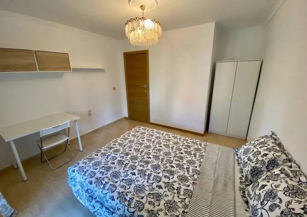 Plaza de Vulcano, Madrid, Community of Madrid 28025