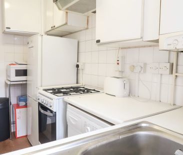 Room in a Shared Flat, Devons Road, E3 - Photo 6