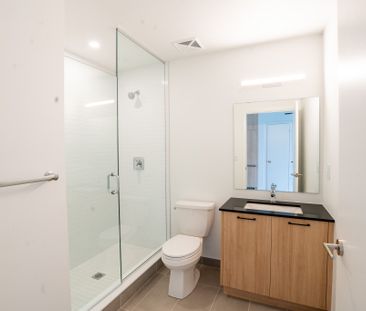 For Lease - 3250 Carding Mill Trail Unit# 505, Oakville, Ontario - Photo 2