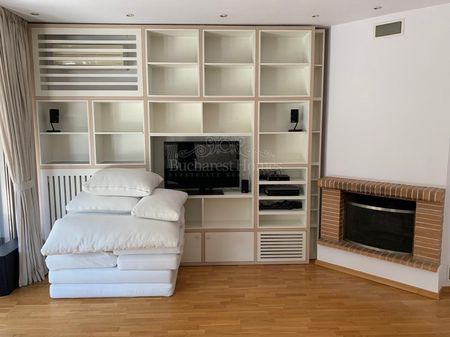 Five Bed House with Sauna - Kings Oak School - Photo 3