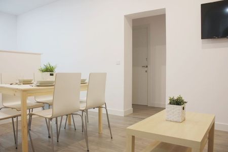 Large room in Núñez de Balboa Street - Photo 4