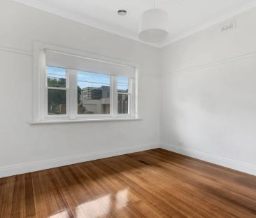 17 Salisbury Street, Werribee. - Photo 5