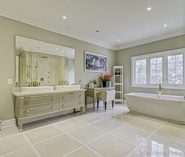 For Lease - 3 Salonica Road, Toronto, Ontario - Photo 2