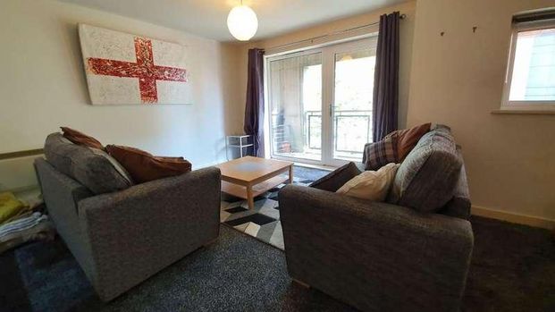 Stretford Road, Hulme, Manchester, M15 - Photo 1