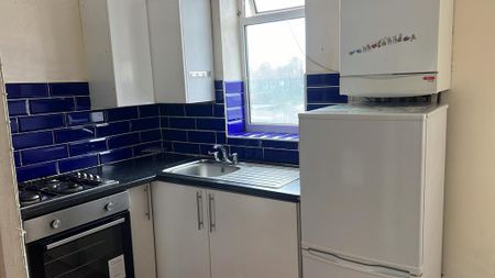 1 bedroom flat to rent - Photo 4