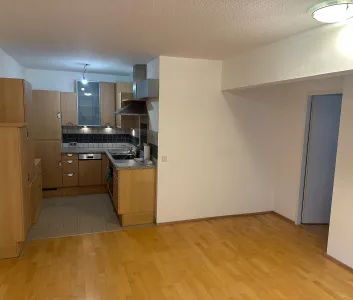 Frisch renovierte 3-Zimmer-Wohnung nahe Raimundtheater (6. Bezirk) - Garage optional - Photo 3