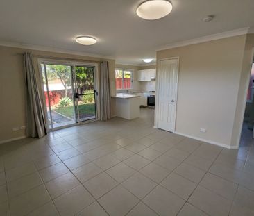 Modern, Private Granny Flat - Photo 1