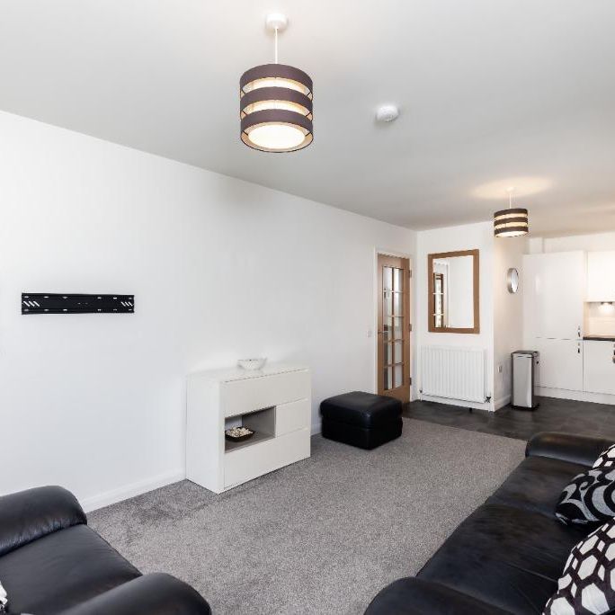 2 bedroom flat to rent - Photo 1
