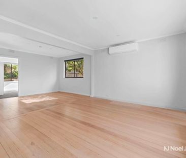 10 Lorienne Street, HEATHMONT - Photo 4