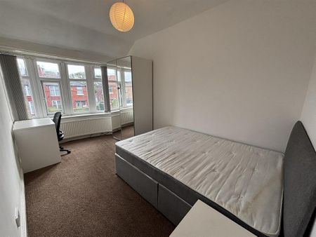 6 bedroom house to rent - Photo 5