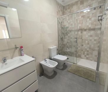 Planta baja de alquiler en La Fragata, Puerto Marina - Photo 4